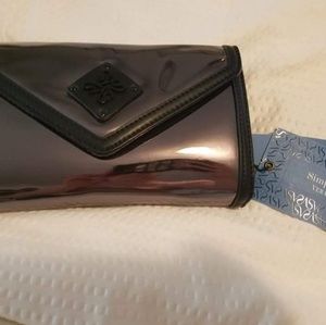 Simply Vera Purple Clutch